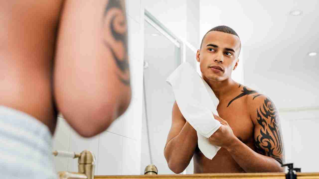 How To Fake-Tan After Shaving Like A PRO